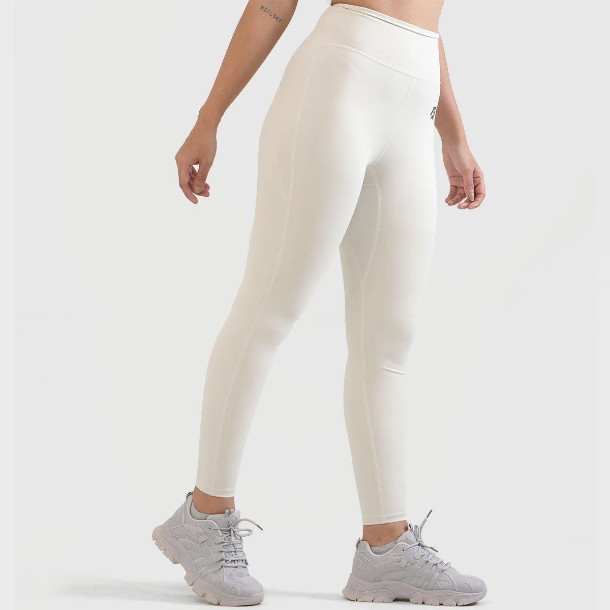 Curvet Leggings (Cream)