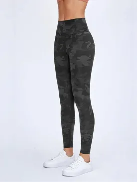 Easy Stretch 7/8 *Print Leggings in Camo Black